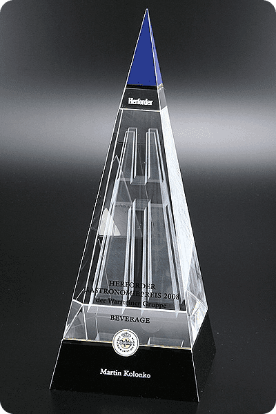 Kristall Statuette -  GLA1018