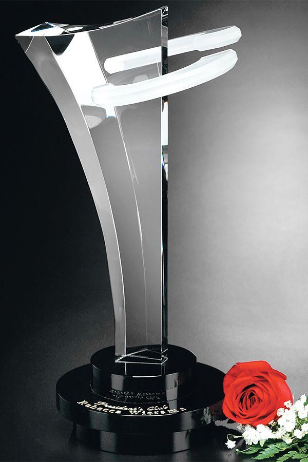 Kristall Statuette -  GLA1934