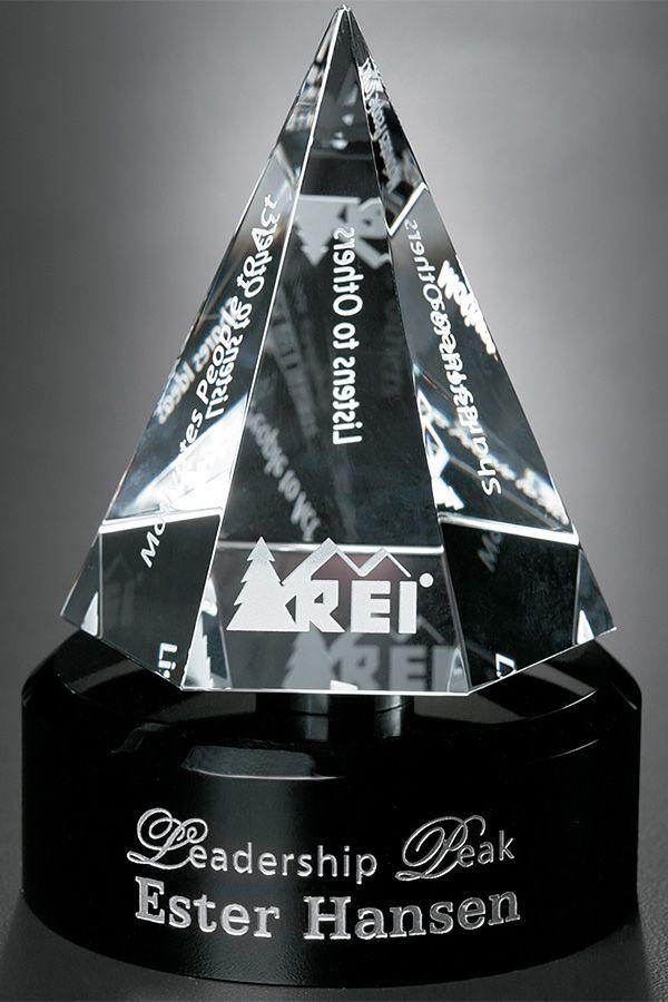Kristall Statuette -  GLA2024