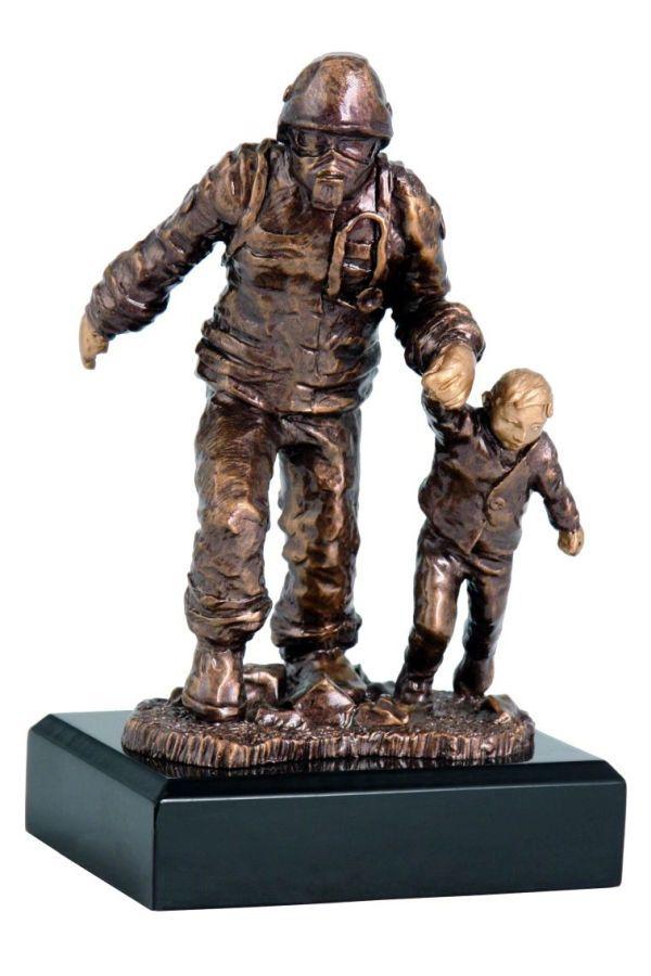 Harz Statuette -  RES127